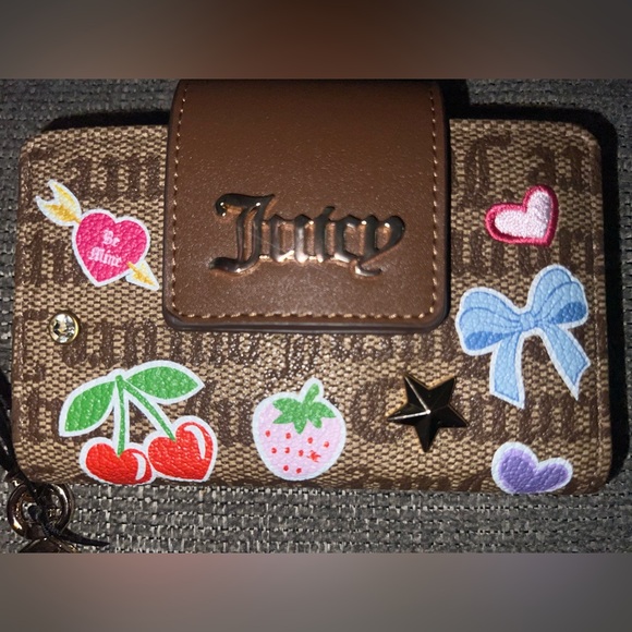 Juicy Couture Handbags - Juicy Couture Charm wallet